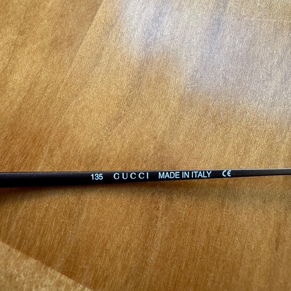 GUCCI WOMAN’S EYEGLASS FRAME WITH CLIP ON SUNGLASS LENSES - Picture 5 of 7